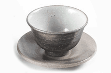 handmade ceramic soucer for tea bowl