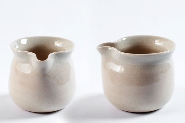Handmade Cooling Pot - Japan