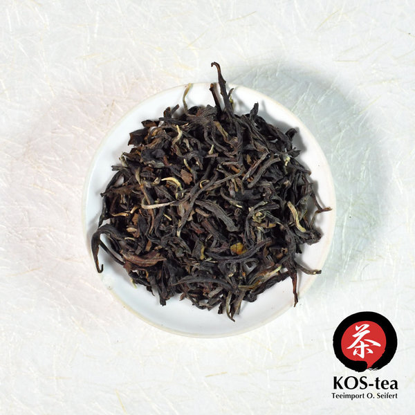 White touch, Chinese black tea - Hong Cha